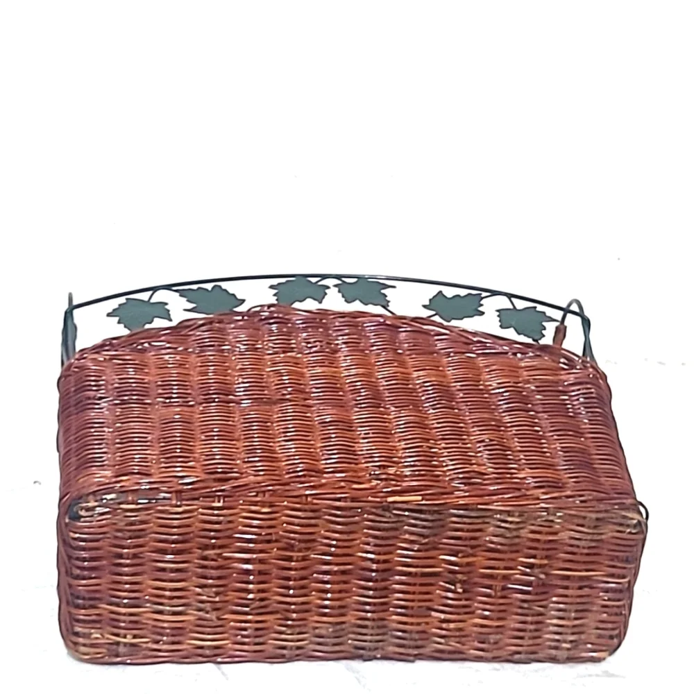 Wicker Magazine Rack Stained Hunter Green Ivy Border 80s Vintage Preppy